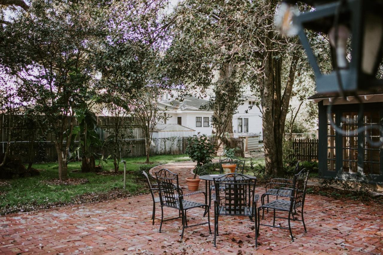 Maison Mouton Bed & Breakfast Lafayette Exterior photo